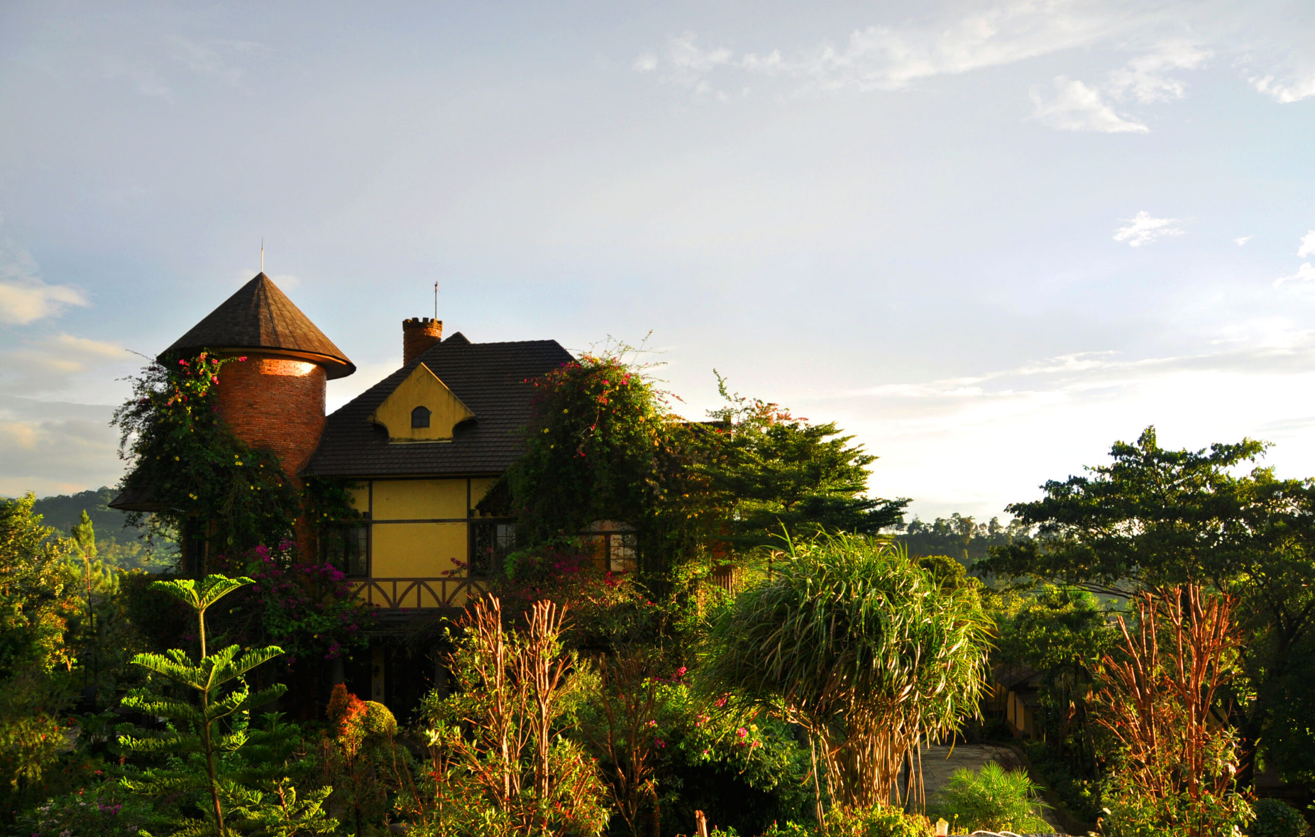 Living Room - The Mansion House 4
