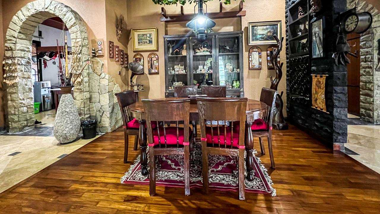 Living Room - The Mansion House 4