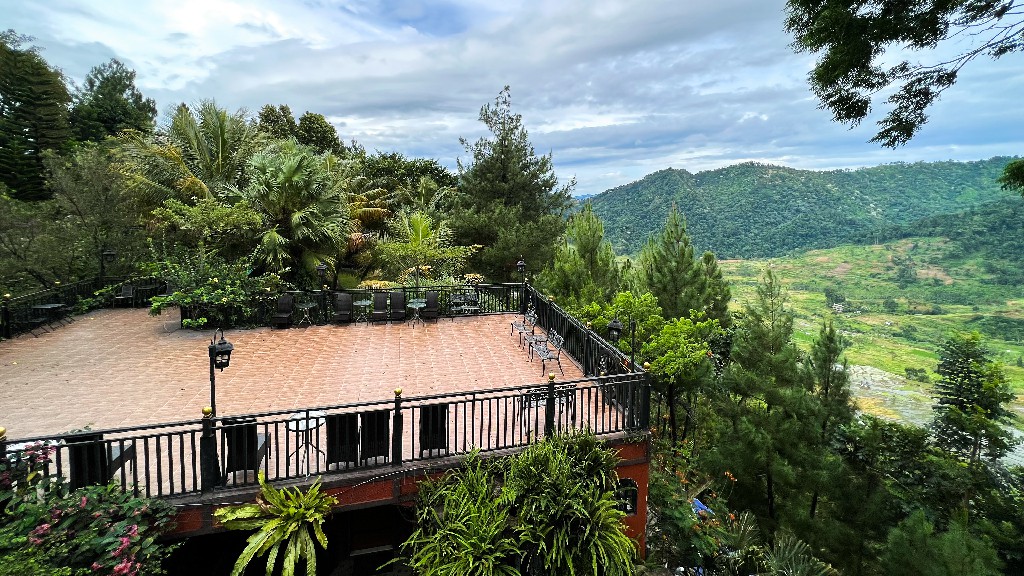 Living Room - The Mansion House 6