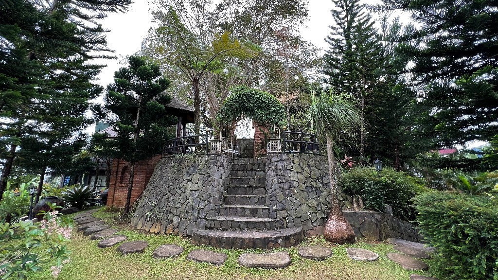 Living Room - The Mansion House 5