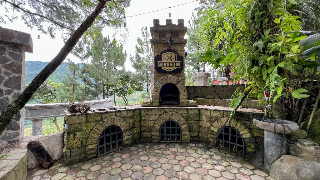 Tangga di Living Room - The Mansion House