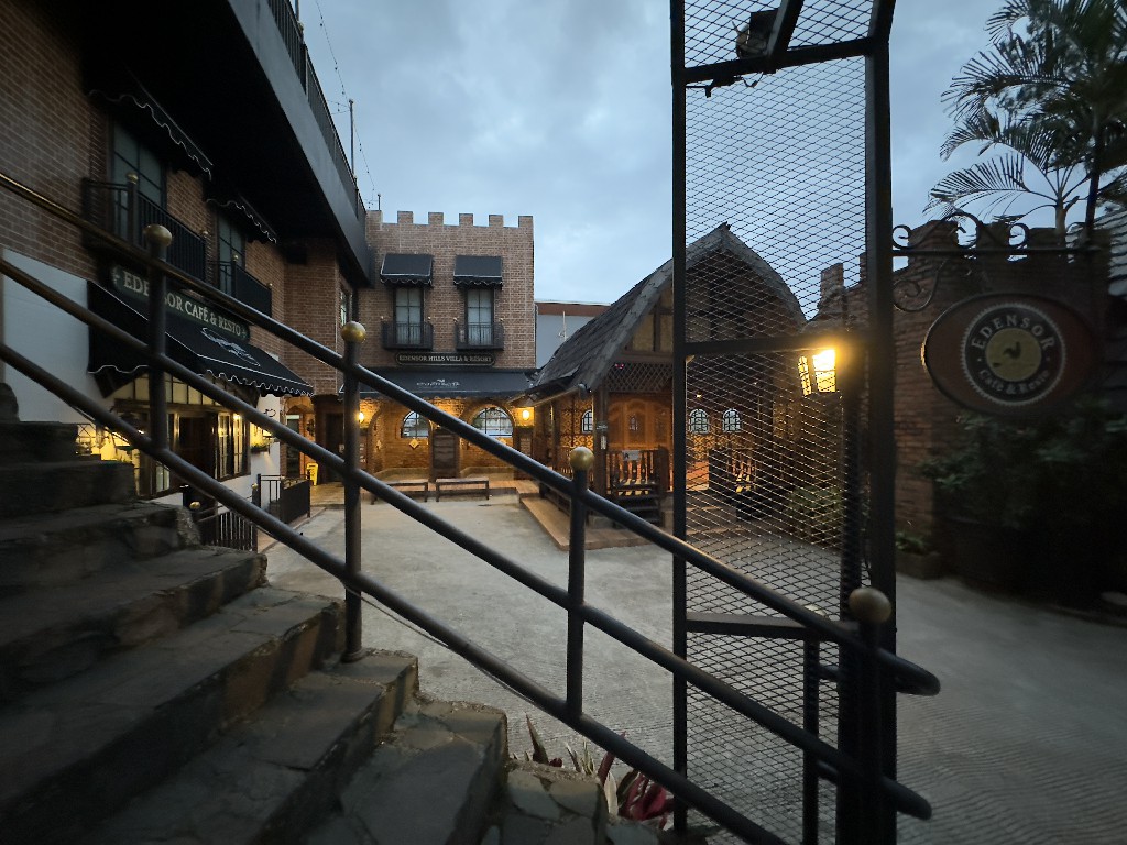 Living Room - The Mansion House 6