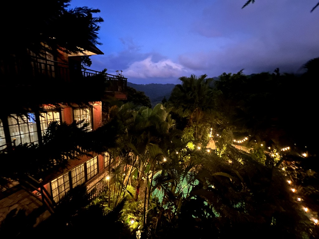 Living Room - The Mansion House 6