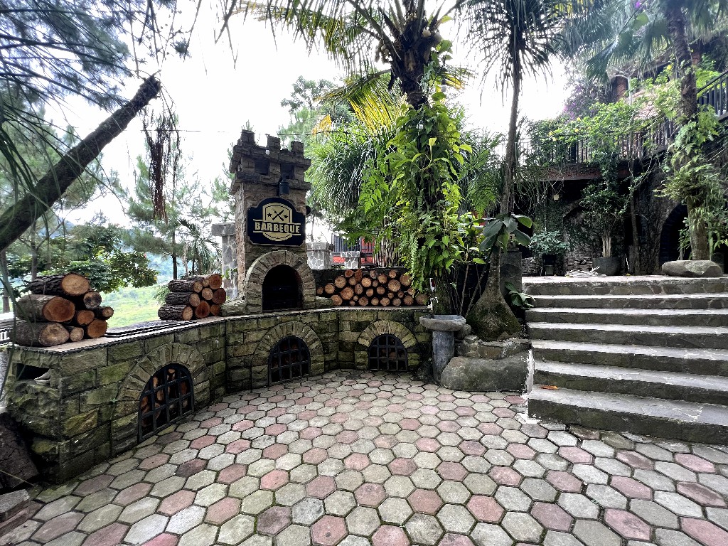 Living Room - The Mansion House 6