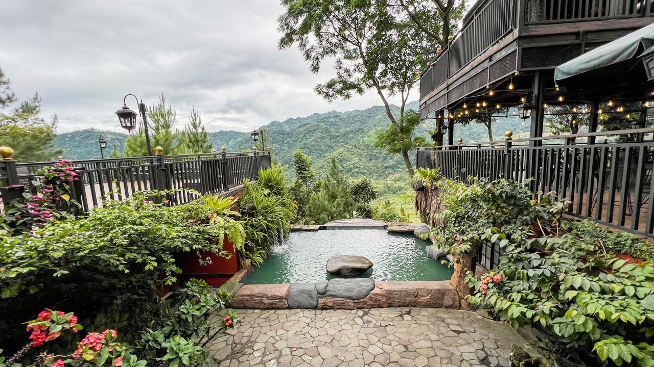 Living Room - The Mansion House 2